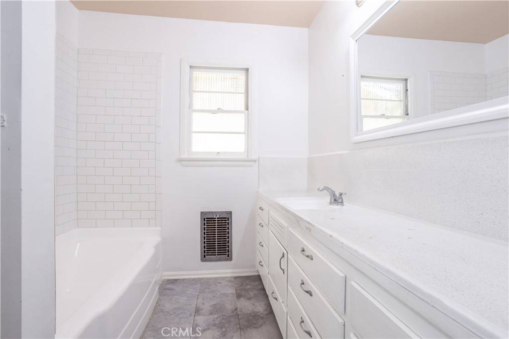 Lancaster, CA 93534,44632 Fern AVE