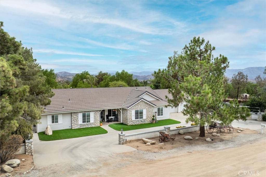 Agua Dulce, CA 91390,33314 Pewter RD