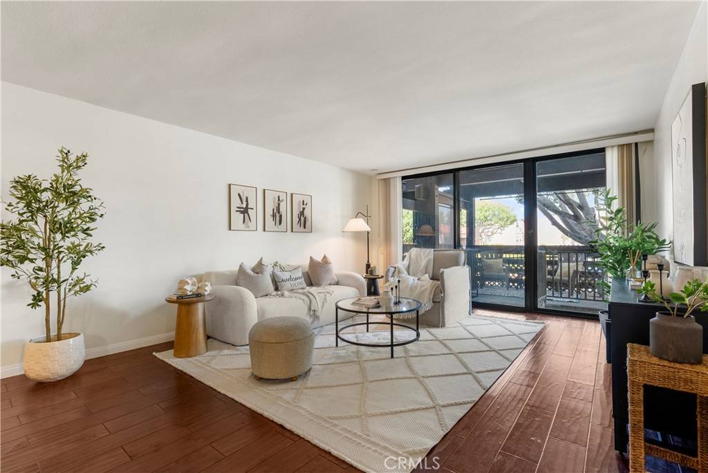 Playa Del Rey, CA 90293,7742 Redlands ST #H1033