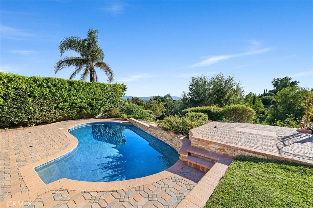 Porter Ranch, CA 91326,11673 Porter Valley DR