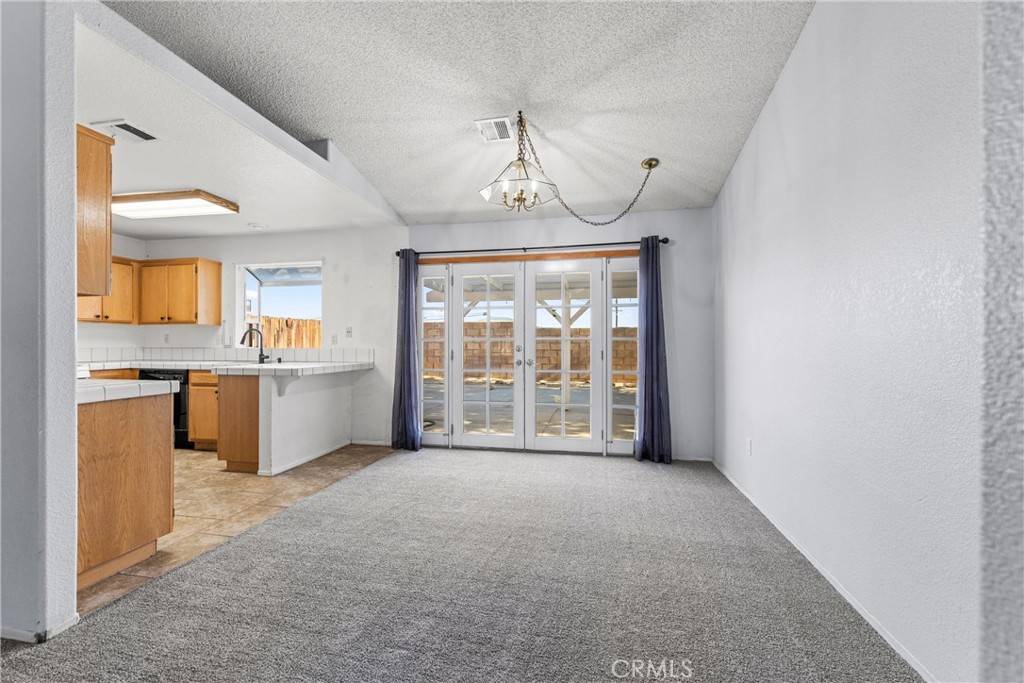 Rosamond, CA 93560,3525 San Jacinto AVE