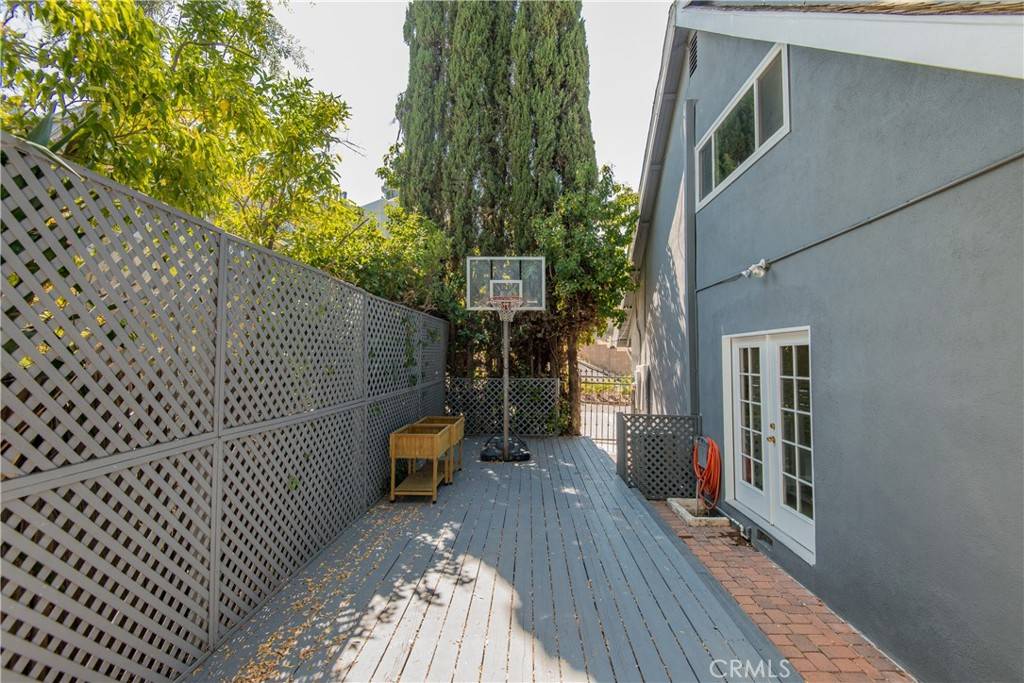 Encino, CA 91436,4602 Hurford TER