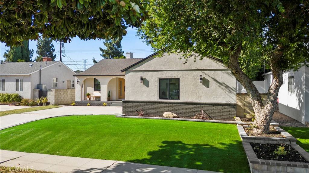 Northridge, CA 91324,18729 Sunburst ST
