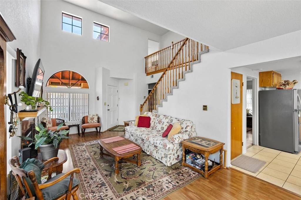 Reseda, CA 91335,18352 Keswick ST #2