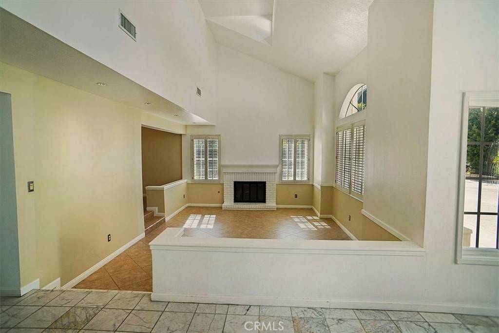 Agoura Hills, CA 91301,5530 Buffwood PL