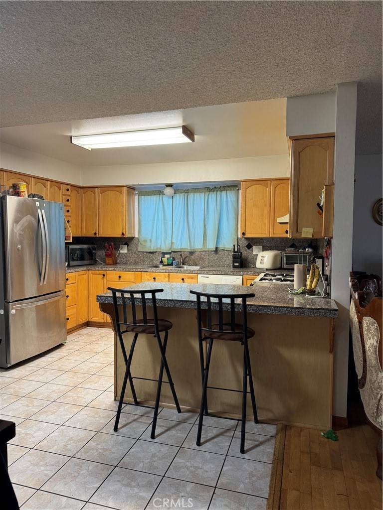 Santa Maria, CA 93454,808 Moss CT