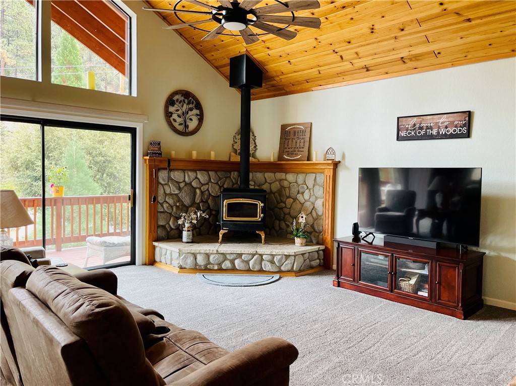 Pine Mountain Club, CA 93225,2041 Symonds DR