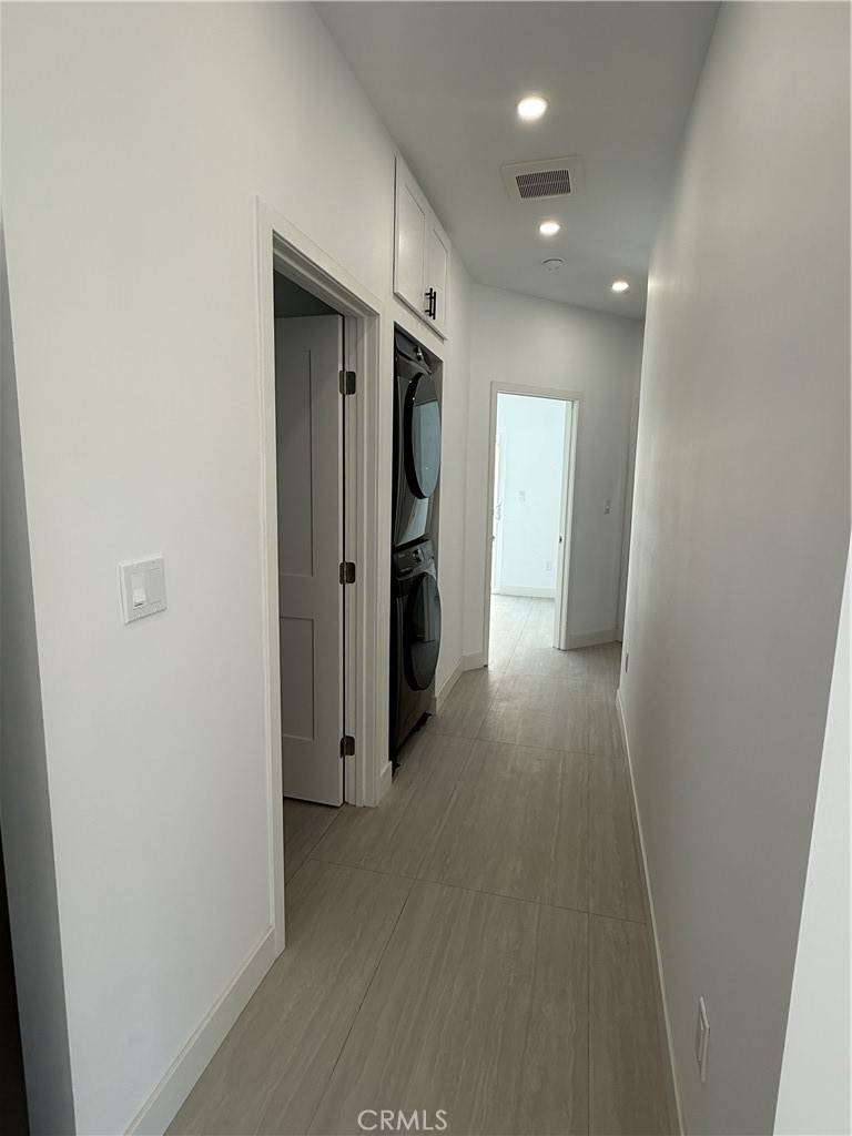 West Hills, CA 91304,22352 1/2 Schoenborn