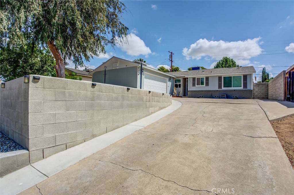 Bakersfield, CA 93305,2905 Arnold ST