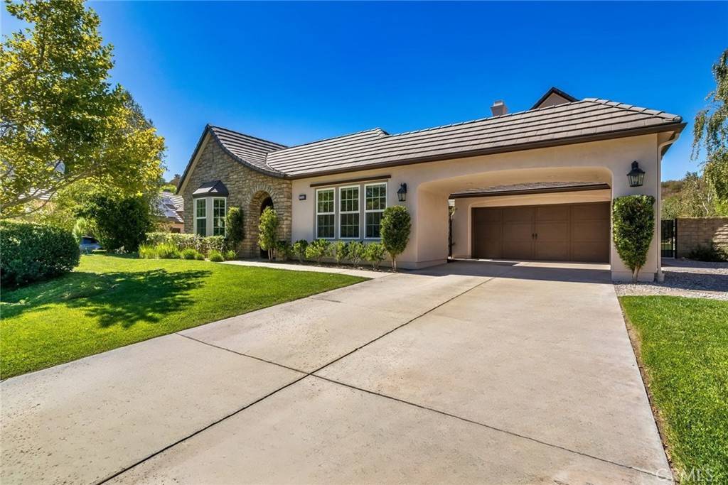 Canyon Country, CA 91387,27005 Cliffie Way