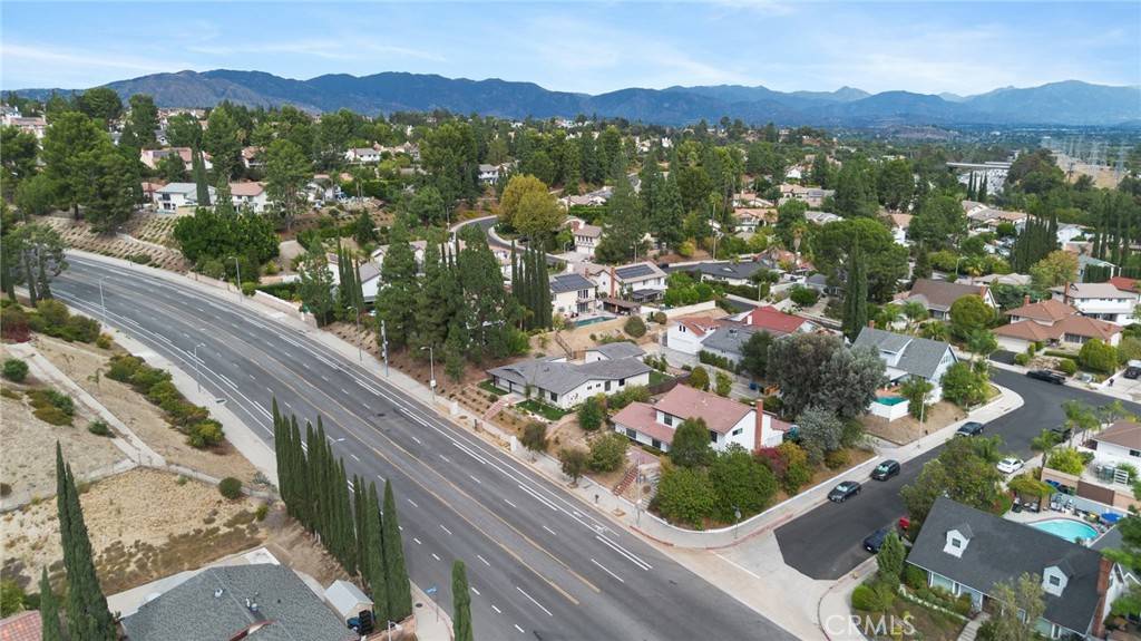 Porter Ranch, CA 91326,11410 Reseda BLVD