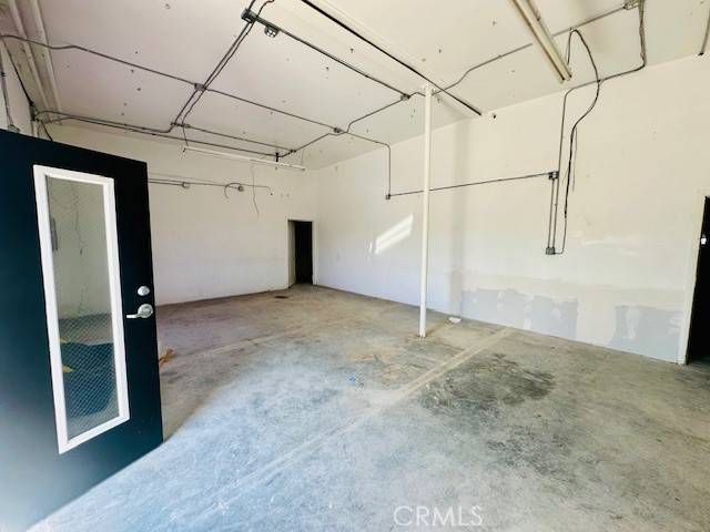 North Hollywood, CA 91605,7358 Radford AVE