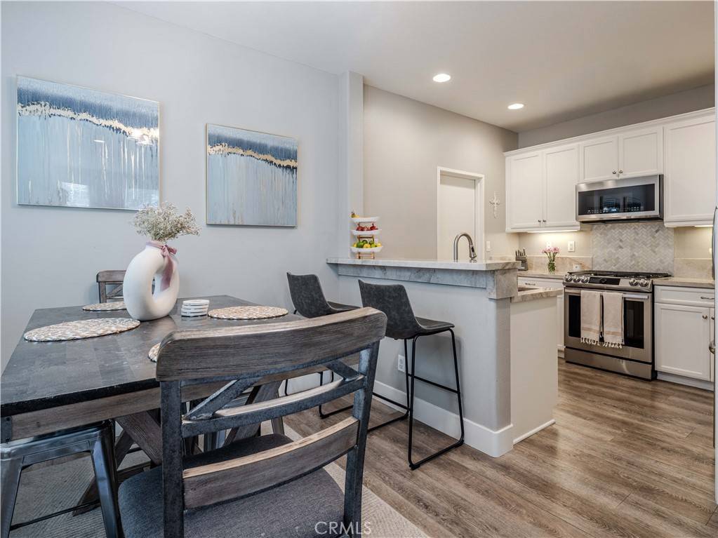 Saugus, CA 91350,19451 Opal Lane