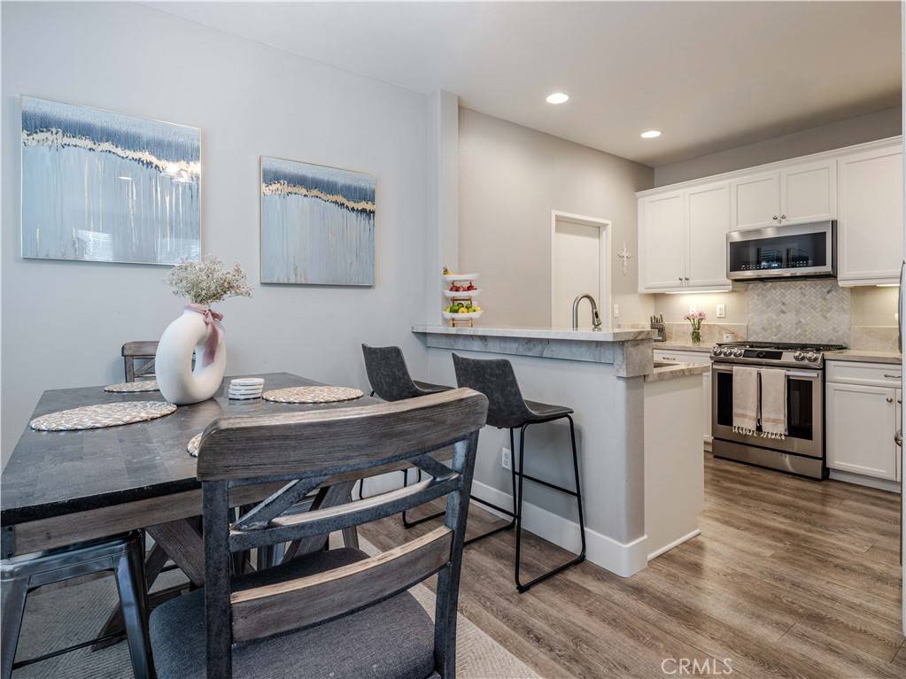 Saugus, CA 91350,19451 Opal Lane