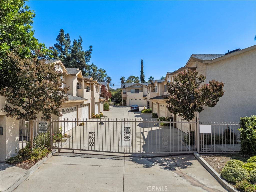 Pomona, CA 91767,2270 N Towne AVE #3