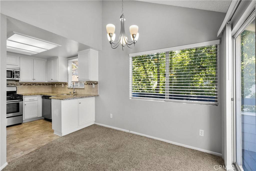 Canyon Country, CA 91351,26964 Flo LN #324