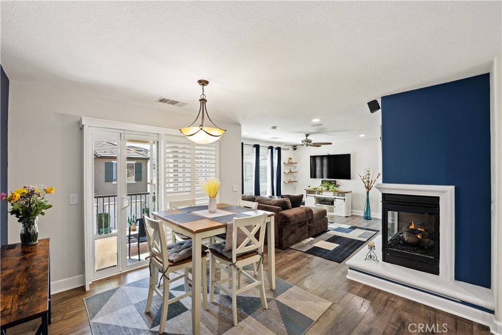 Saugus, CA 91350,19347 Laroda Lane