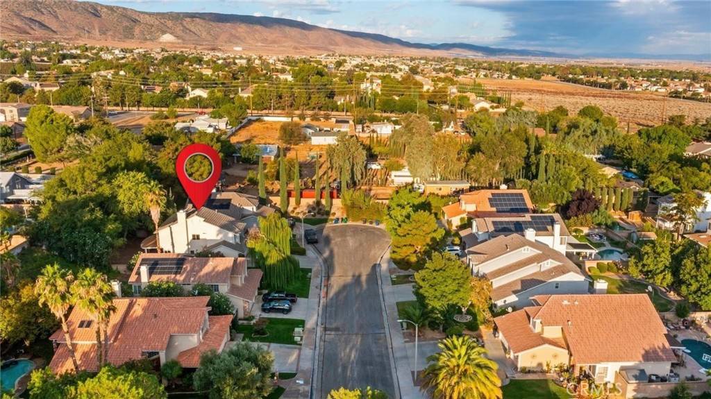 Quartz Hill, CA 93536,5764 Fox CT