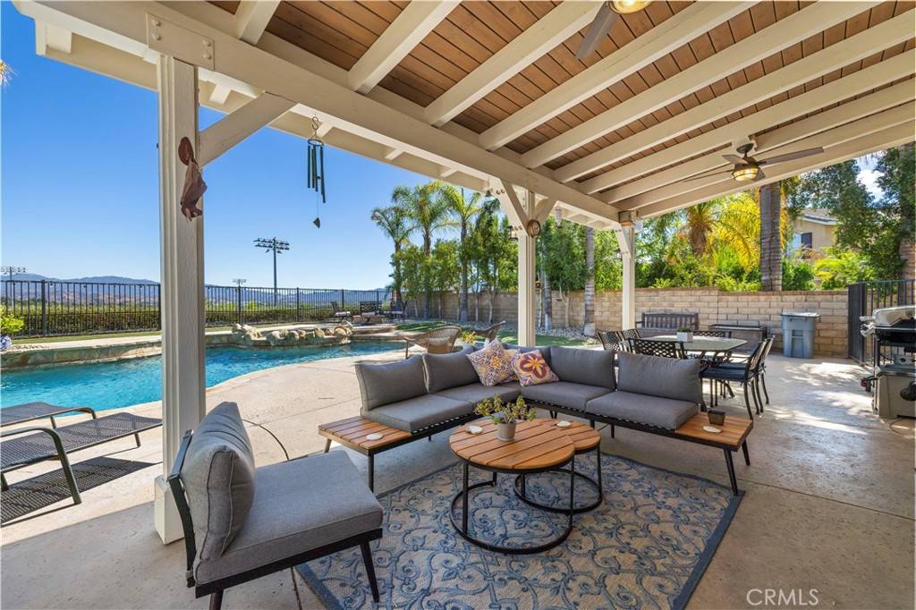 Valencia, CA 91355,27879 Alta Vista AVE