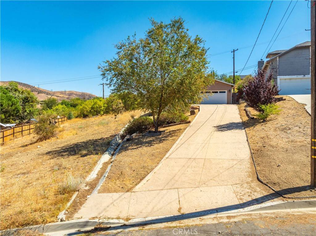 Lake Elizabeth, CA 93532,42846 Montello DR