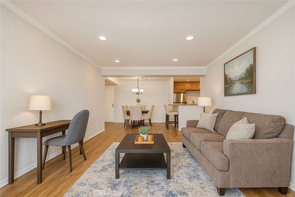 Valley Village, CA 91607,5257 Radford AVE #212