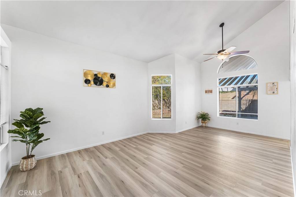 Palmdale, CA 93551,39566 Dunbar