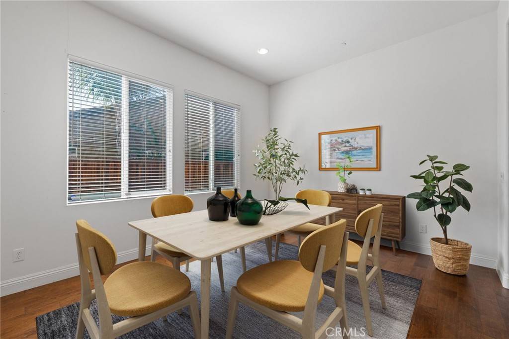 Bakersfield, CA 93306,9904 Toscana DR