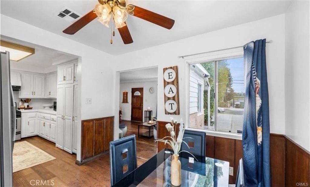 Canoga Park, CA 91303,7327 N LOMA VERDE