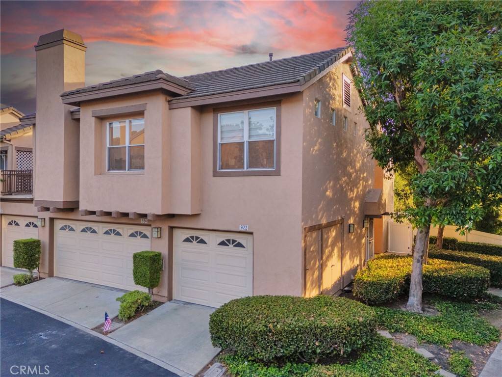 Anaheim Hills, CA 92808,922 S Country Glen WAY
