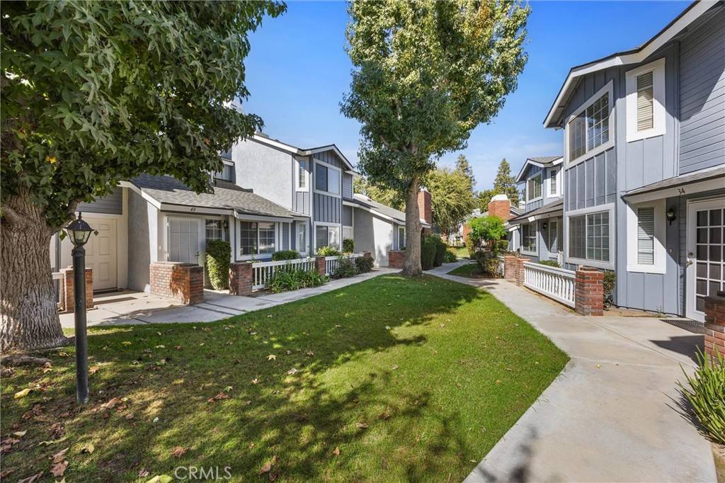 Bakersfield, CA 93311,2600 Brookside #40