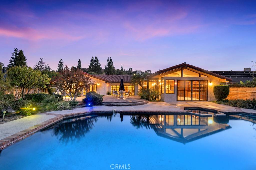 Chatsworth, CA 91311,22511 Ballinger ST