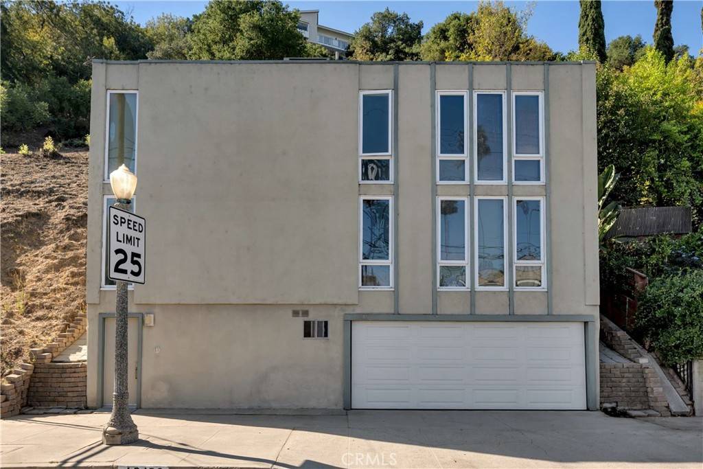 Studio City, CA 91604,12452 Laurel Terrace