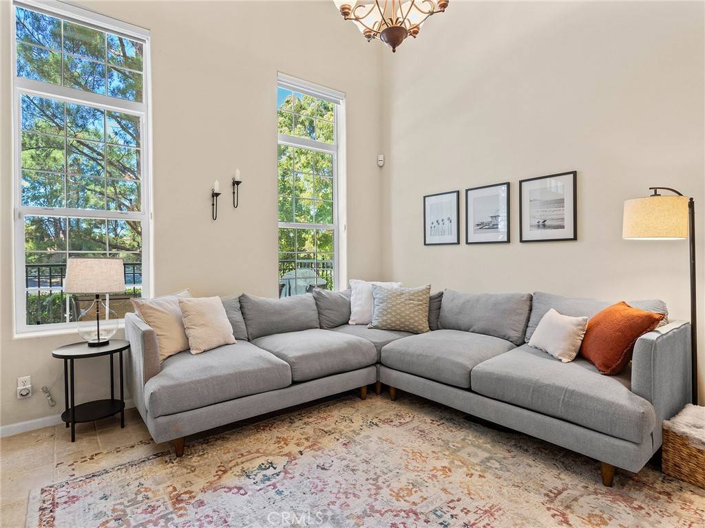 Valencia, CA 91355,24016 Bridgeport LN #39