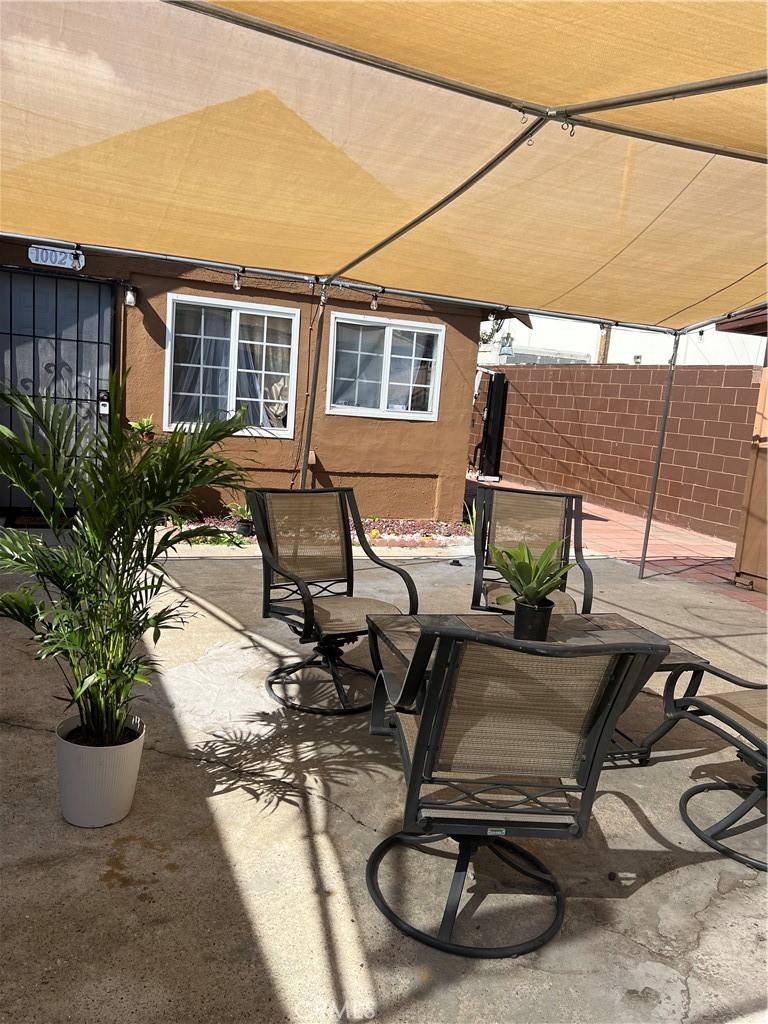 South Gate, CA 90280,10029 San Gabriel