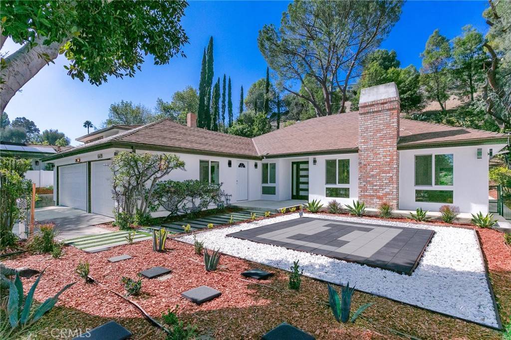 West Hills, CA 91307,6419 Valley Circle