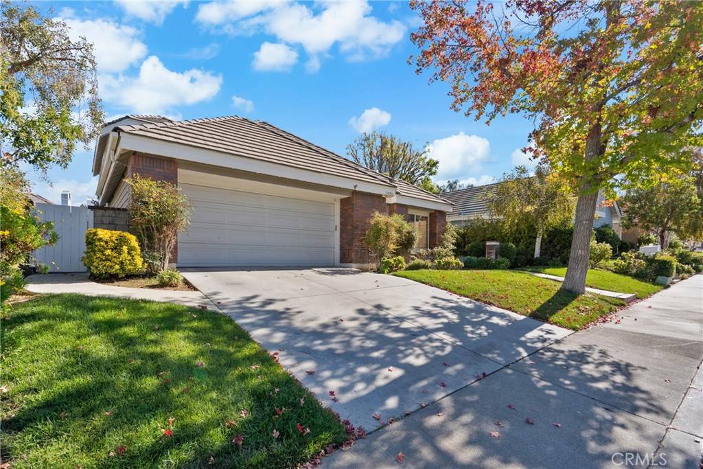 Valencia, CA 91355,24050 Saint Moritz