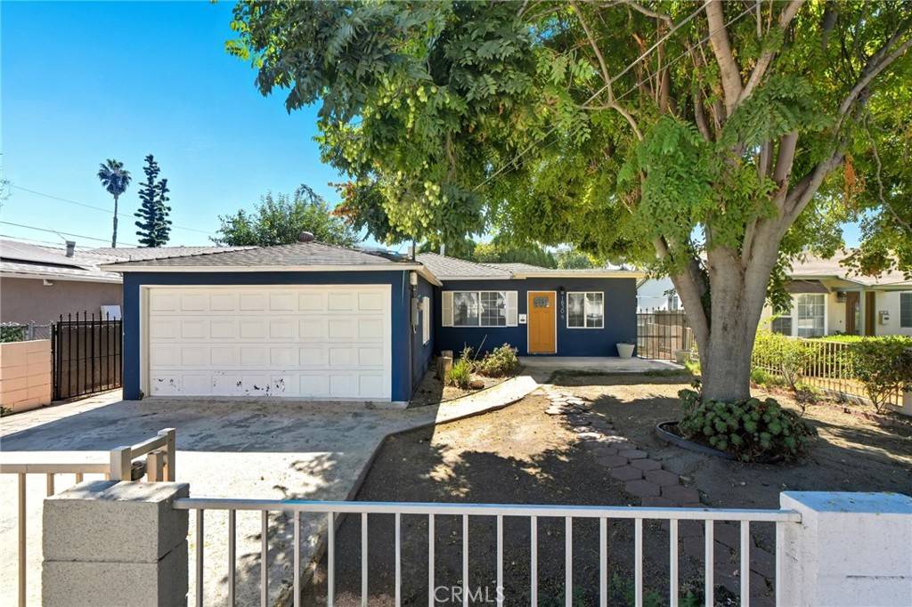 Northridge, CA 91325,18308 Gresham