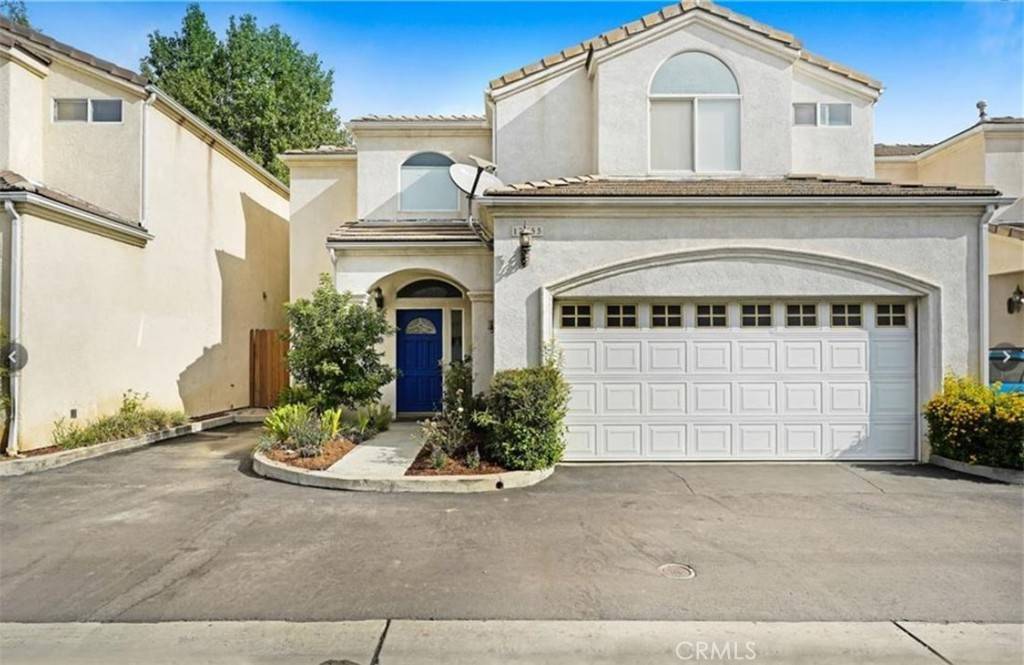 Northridge, CA 91325,17755 Merridy
