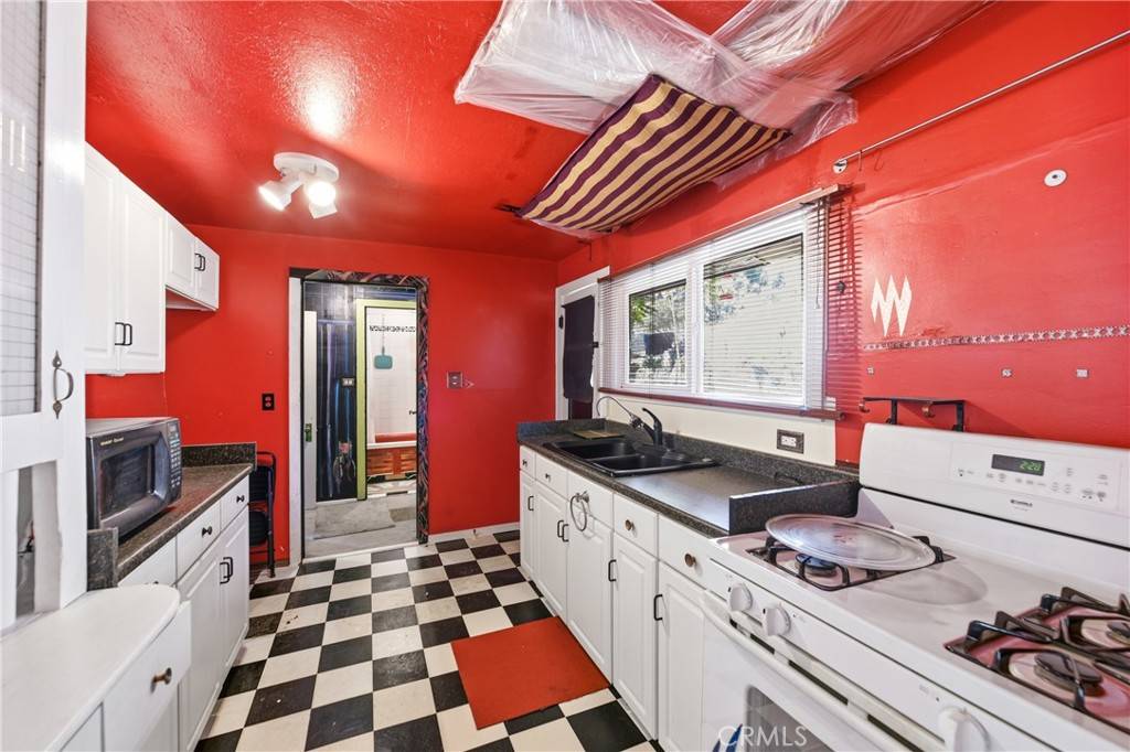 West Hills, CA 91304,24039 EAGLE MOUNTAIN ST