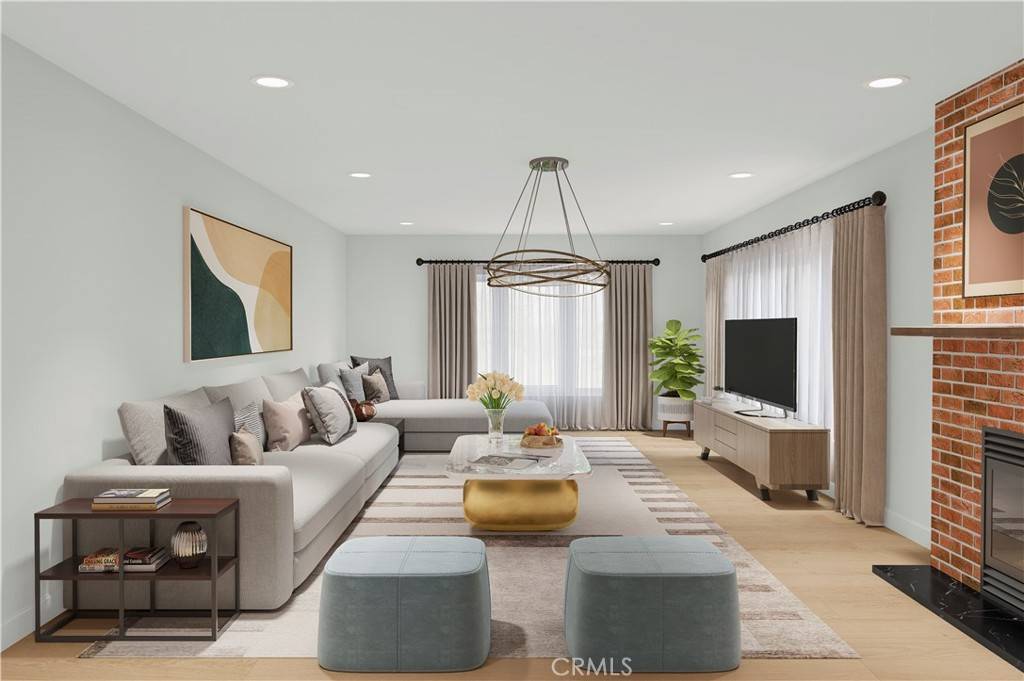 Winnetka, CA 91306,20242 Gresham ST