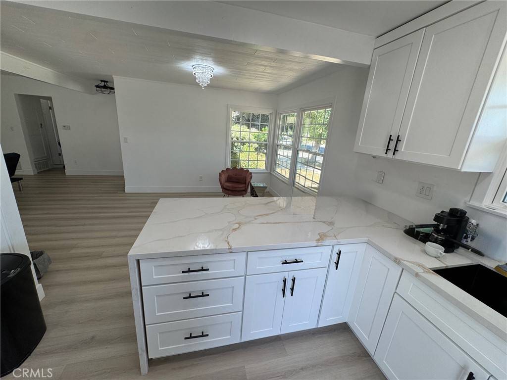 Chatsworth, CA 91311,9501 Laramie AVE