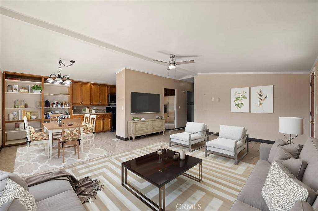 Bakersfield, CA 93307,1301 Taft #91