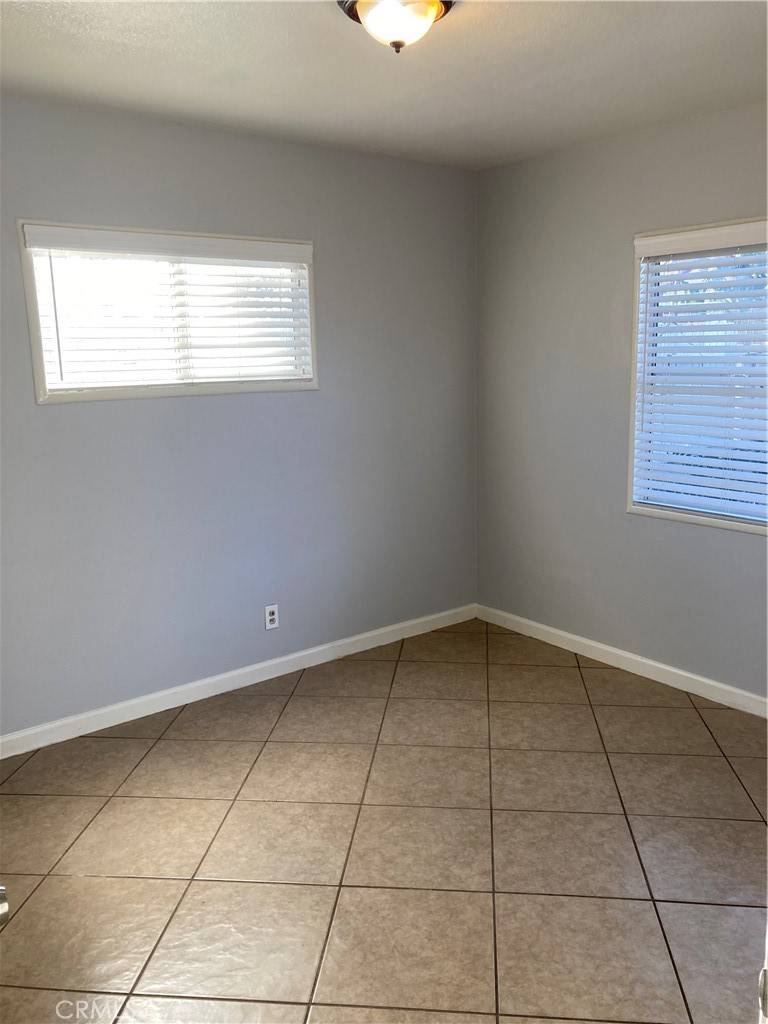 Lancaster, CA 93535,43442 6th