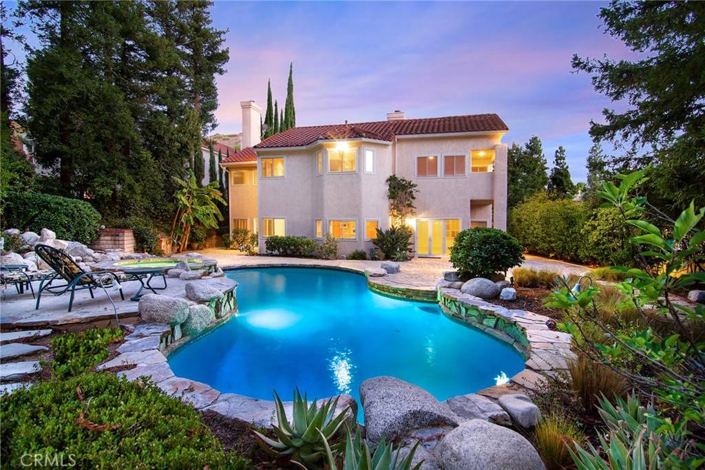 Agoura Hills, CA 91301,6085 Lake Lindero