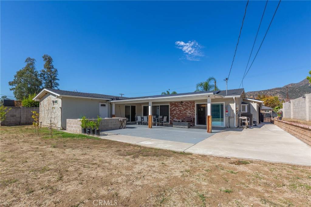 Sylmar, CA 91342,14072 Tyler