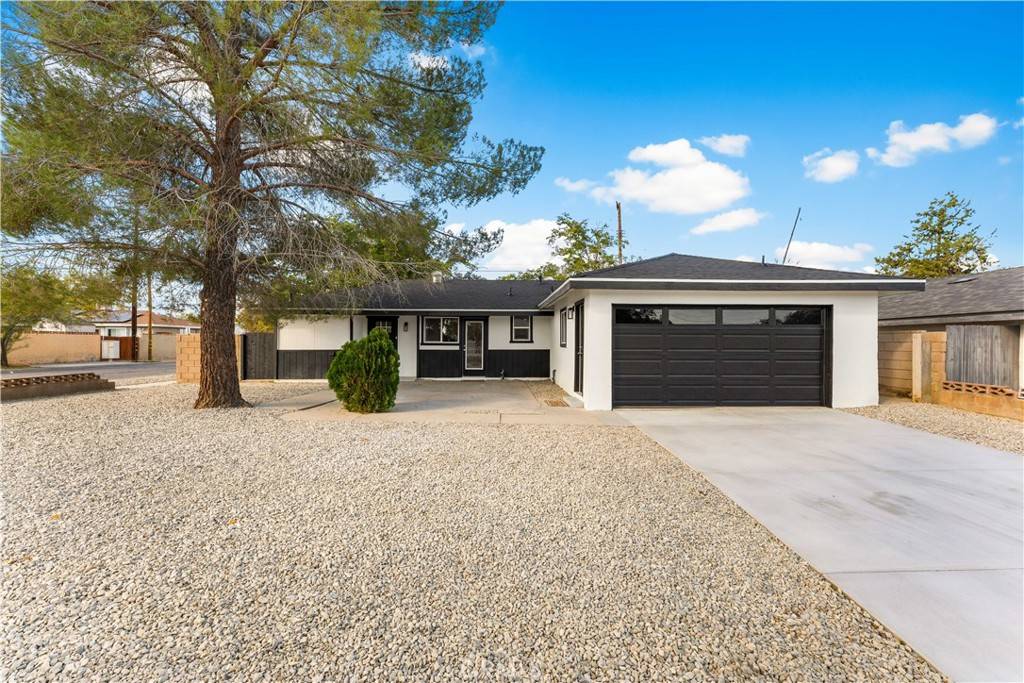 Lancaster, CA 93535,45503 Andale