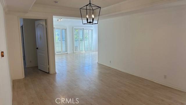 Sherman Oaks, CA 91423,4426 Ventura Canyon #204