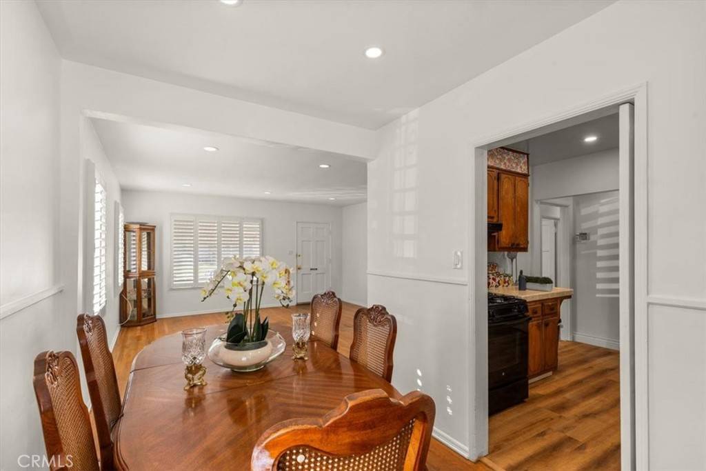 Compton, CA 90220,957 W Myrrh