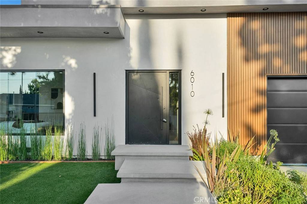 Encino, CA 91316,6010 Lasaine AVE