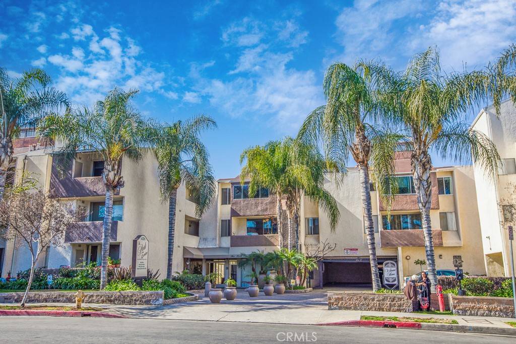 Encino, CA 91316,5325 Newcastle AVE #130
